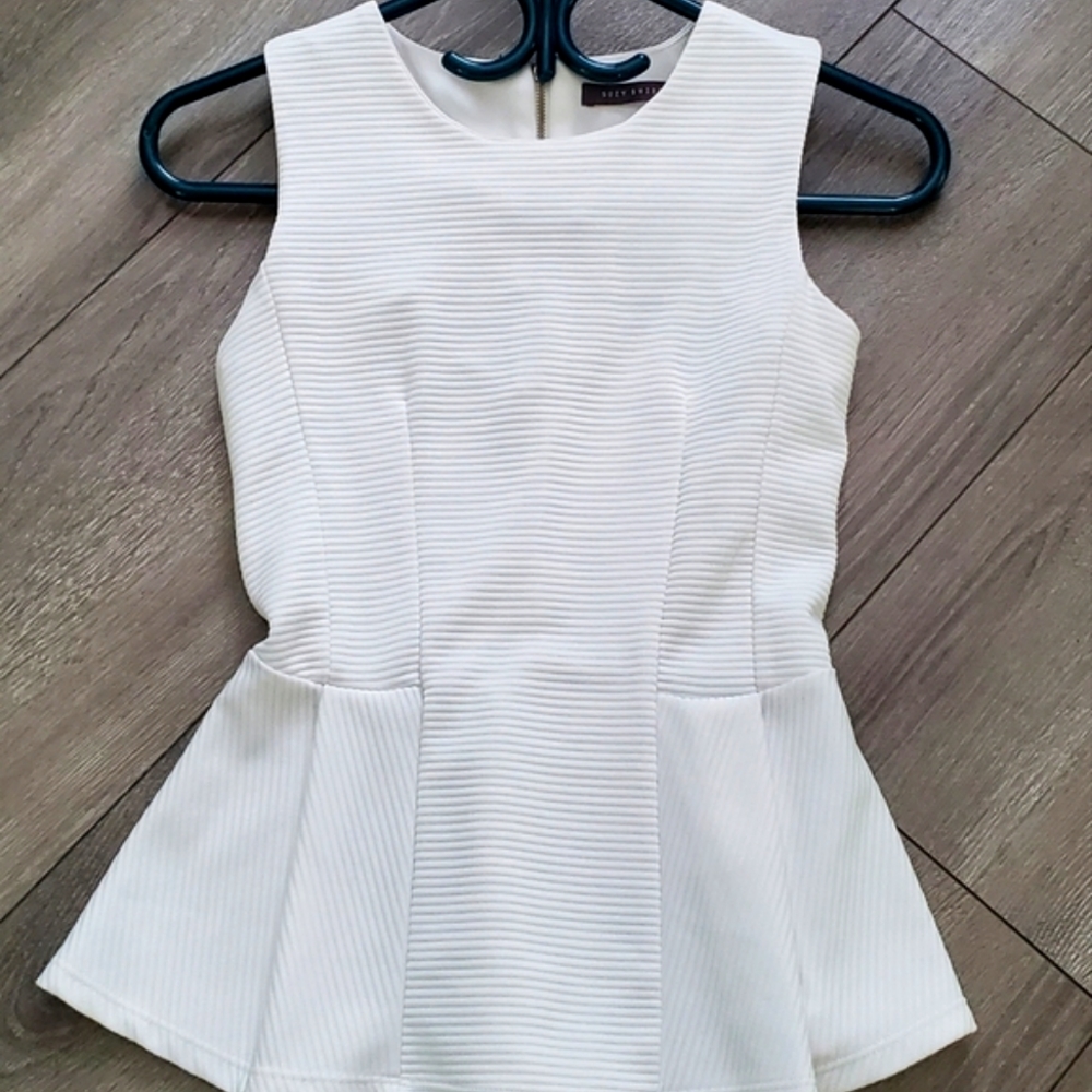 Peplum Top Fitted/Flattering